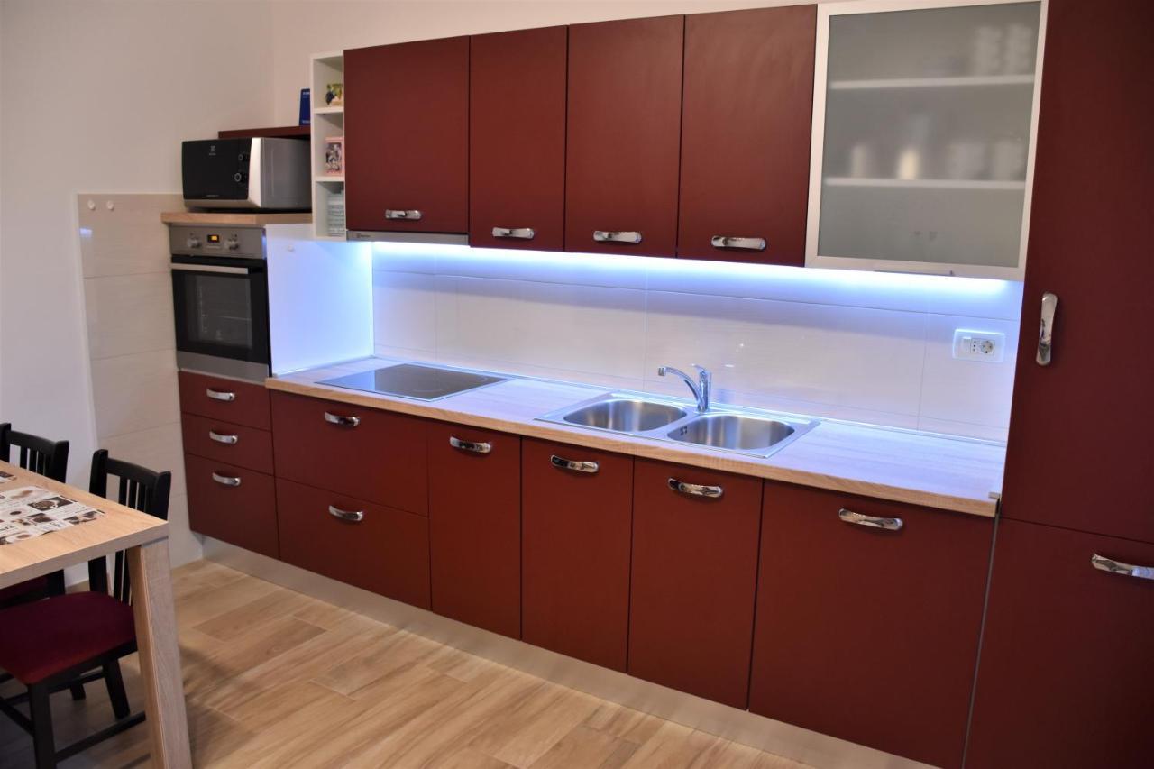 Apartmani Diana Novigrad  Exterior photo