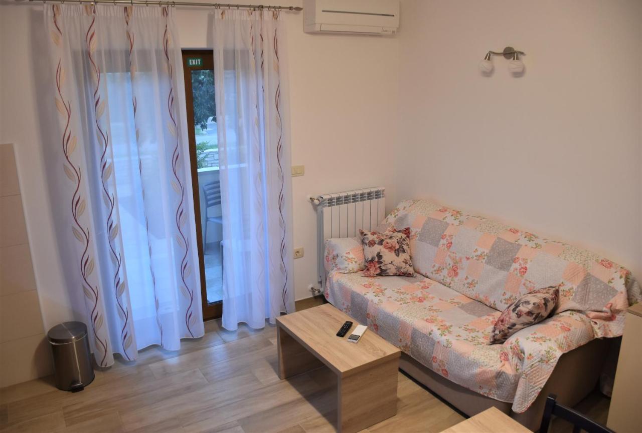Apartmani Diana Novigrad  Exterior photo